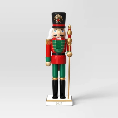 Traditional Soldier Nutcracker Figure - Wondershop™ 5 Traditional Soldier Nutcracker Figure - Wondershop™ - Image 3
