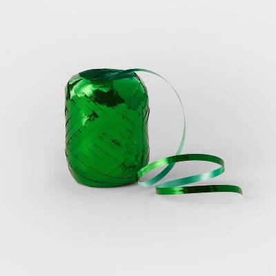 3/16" Christmas Curl Ribbon 70' - Wondershop™ 5 3/16" Christmas Curl Ribbon 70' - Wondershop™ - Image 3