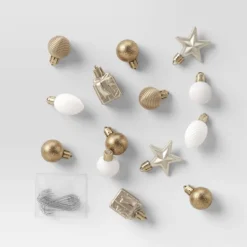 25ct Assorted Shatter-Resistant Christmas Tree Ornament Set - Wondershop™ -Old World Christmas GUEST 81bce2a8 e396 493f 9320 81374c0d7523